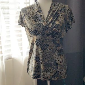 🏝V-Wrap Tribal & Floral Print Blouse